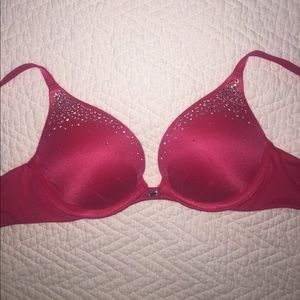 Victoria’s Secret crystal bra